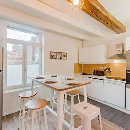 Vieux Lille: Bright, Functional Apartman Lille