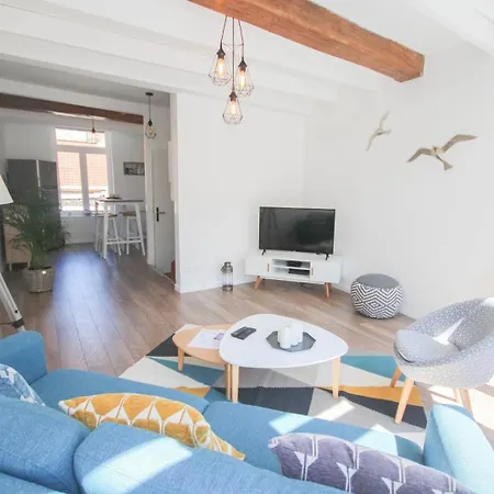 Vieux Lille: Bright, Functional * Lille