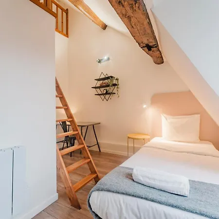 Vieux Lille: Bright, Functional Apartmán Lille